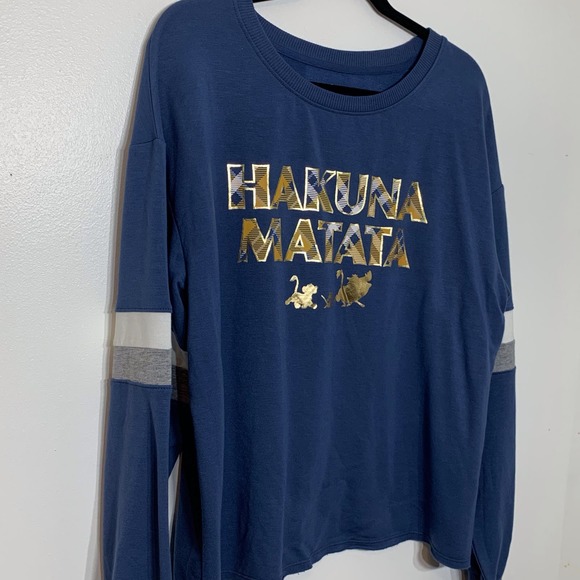 NWOT Disney The Lion King Hakuna Matata Blue/Gold‎ Plaid Sweatshirt Size Large - Picture 1 of 5